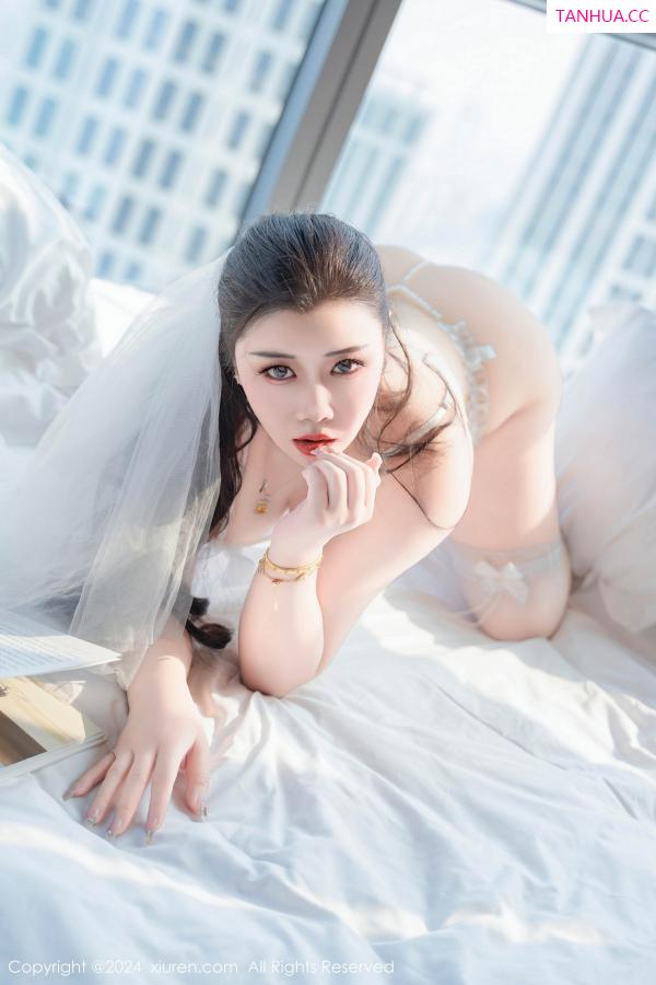 王格 王婉悠 [XiuRen]高清写真图 2024.07.10 No.8837 王婉悠Queen 妩媚丰腴第34张图片